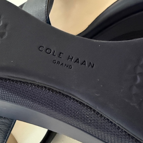 Elegant Navy Blue Cole Haan Women's Sandals - Picture 5 of 9